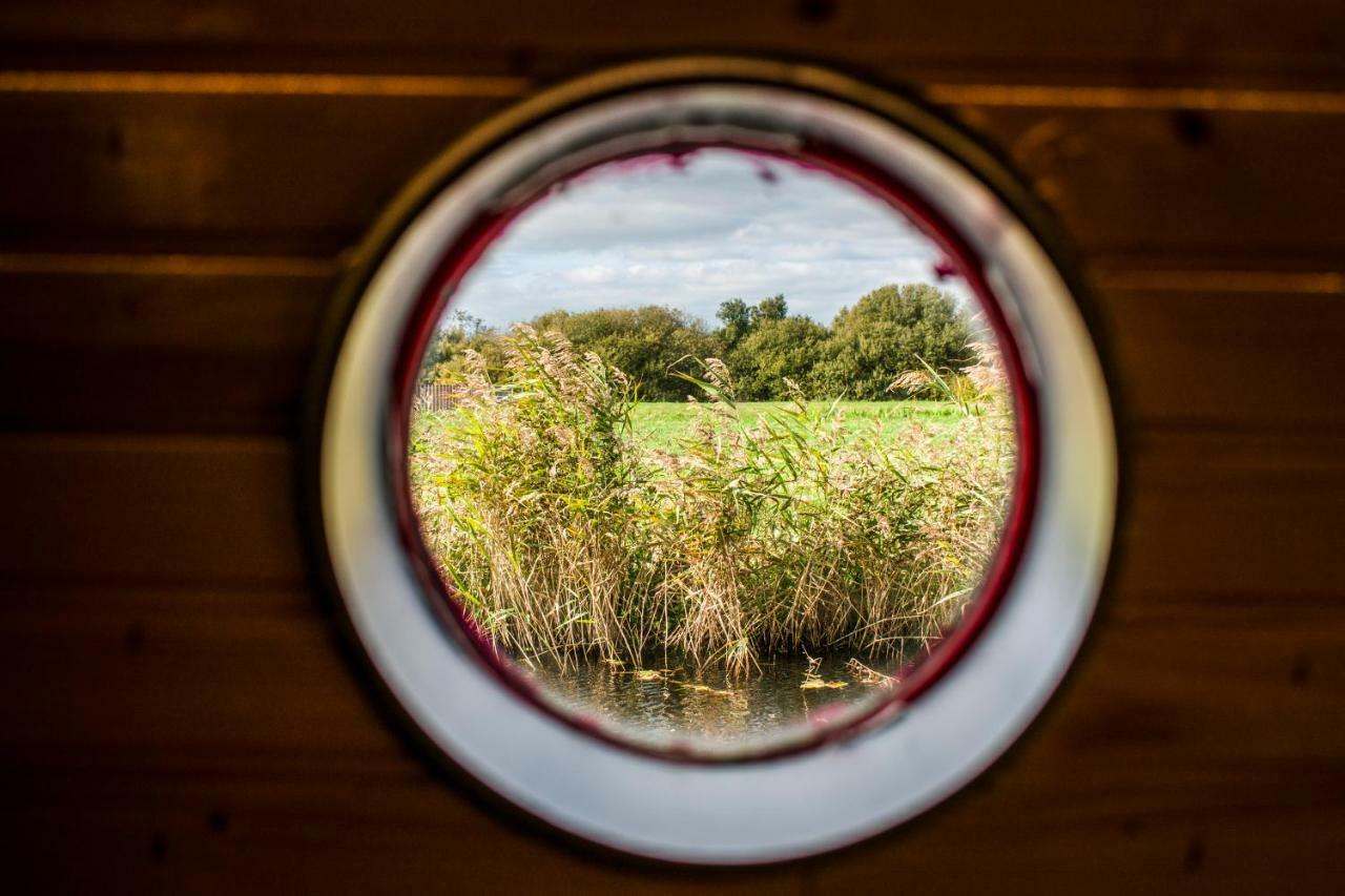 Houseboat วิงเคอวีน ภายนอก รูปภาพ