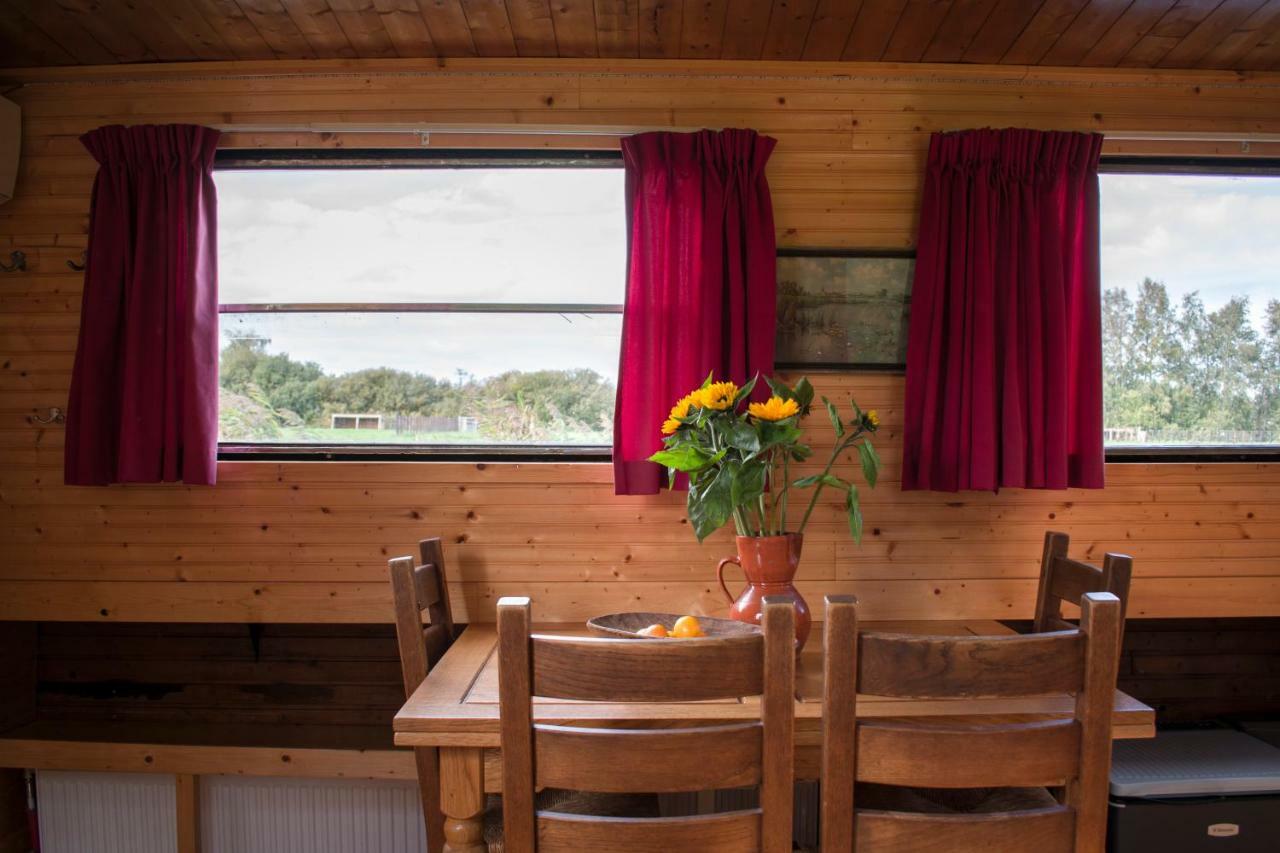 Houseboat วิงเคอวีน ภายนอก รูปภาพ